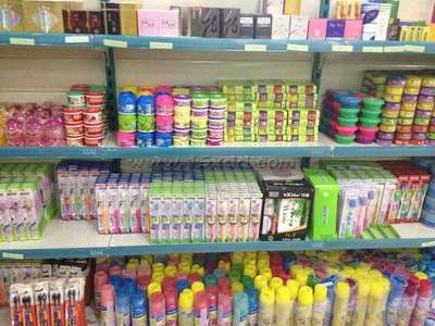 兩元店日用品批發進貨指南 從零開始的渠道選擇